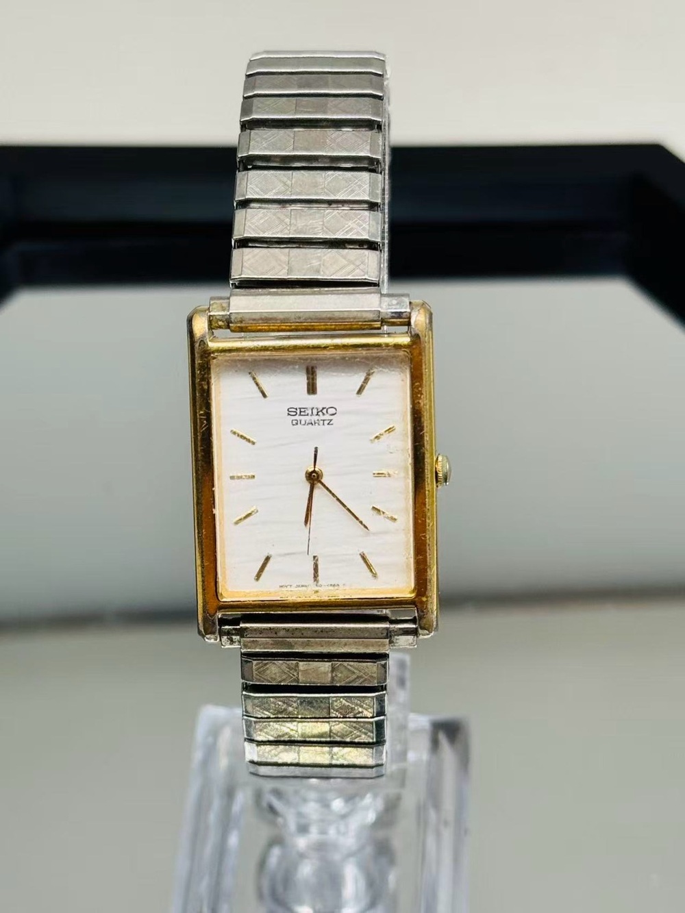 Vintage Seiko Quartz Tank Men Watch 25mm Two-Tone Rectangular New Battery Runs
